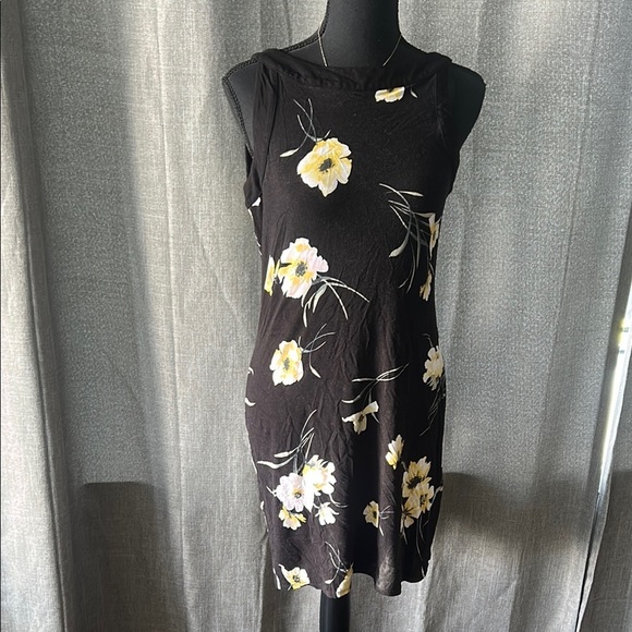 White House Black Market Sheath Dress with Tie Front in Yellow and White - Picture 1 of 5